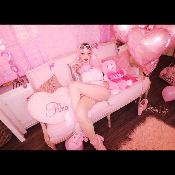 Meet your posher - Picture 2 of 8